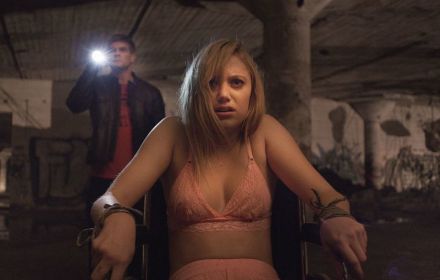 Maika Monroe in It Follows