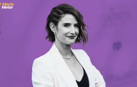 Cobie Smulders at a Red Carpet event