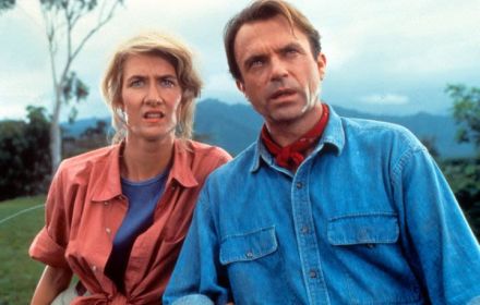 Laura Dern and Sam Neill in Jurassic Park