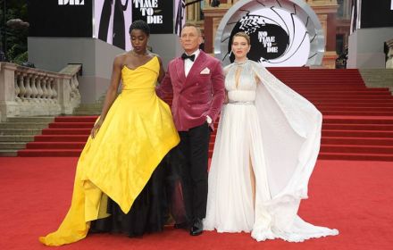 No Time to Die stars