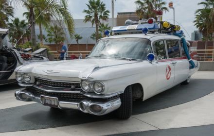 Ecto 1 in Ghostbusters