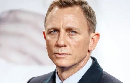 Daniel Craig